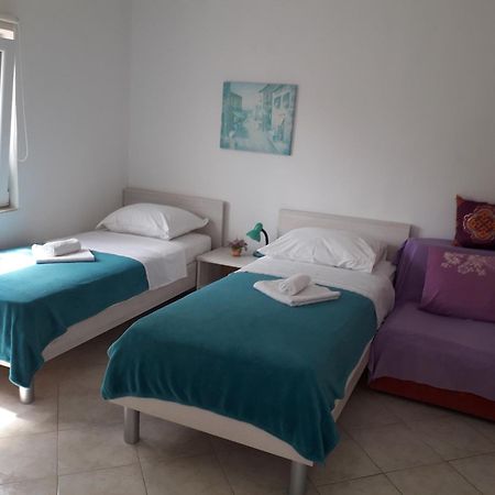 Apartmani Lena Σίμπενικ Εξωτερικό φωτογραφία