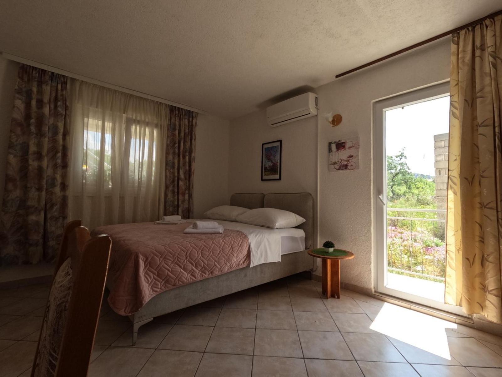 Apartmani Lena Σίμπενικ Εξωτερικό φωτογραφία