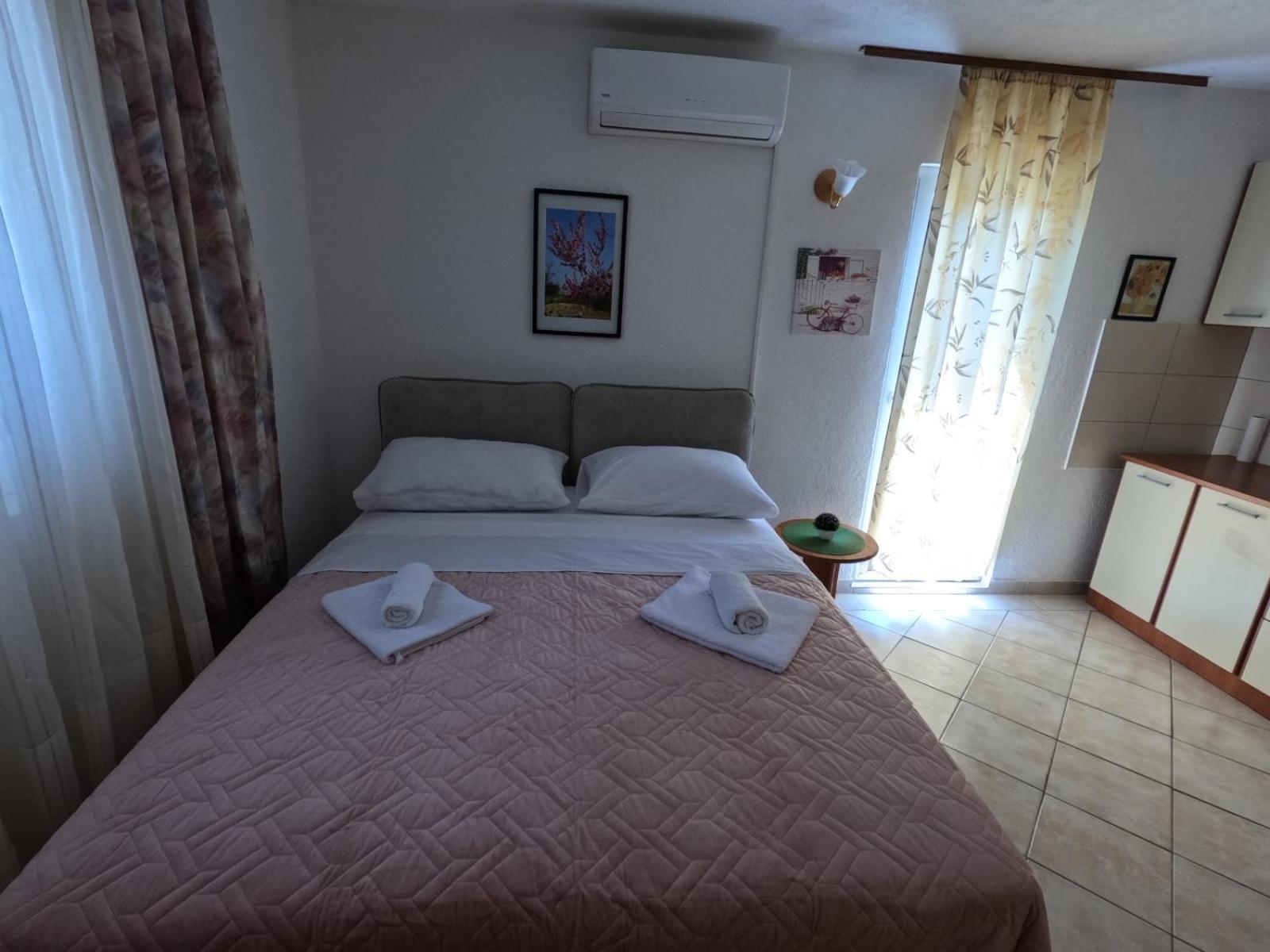 Apartmani Lena Σίμπενικ Εξωτερικό φωτογραφία