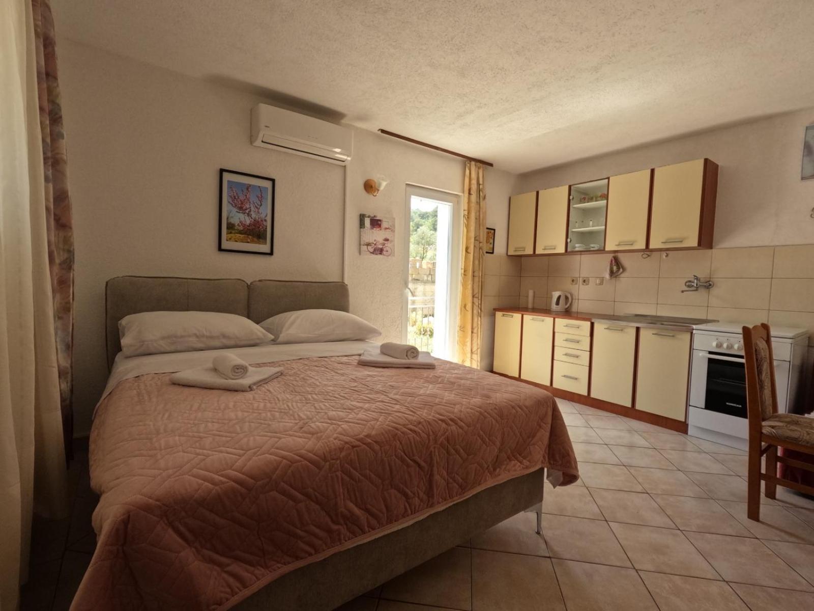 Apartmani Lena Σίμπενικ Εξωτερικό φωτογραφία